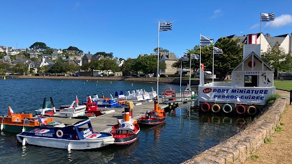 Le Port Miniature, Centre de Loisirs à Perros-Guirec