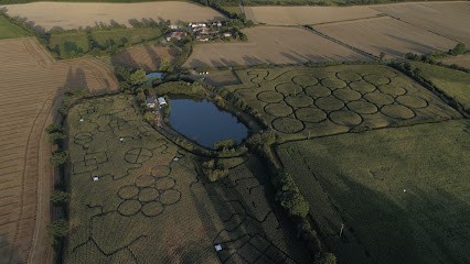 Labyrinthe en Vendée Vallée, Centre de Loisirs à Vendrennes