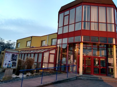 Foyer Des Lacs - Espace De Vie Sociale, Centre de Loisirs à Puttelange-aux-Lacs