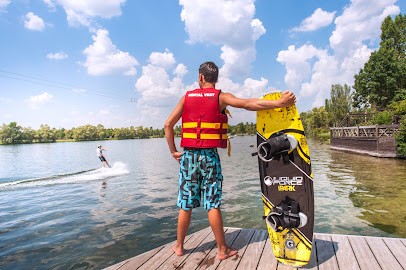 Teleski Nautique Léry Poses, Centre de Loisirs à Poses