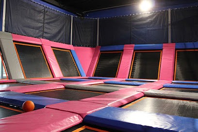 Jump Street Trampoline Parc, Centre de Loisirs à Valentigney