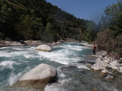 Les Vagues à Bonds, Centre de Loisirs à L'Argentière-la-Bessée