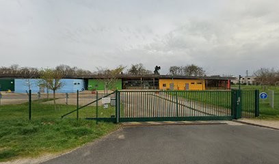 Centre d'Animations des Chênes, Centre de Loisirs à Saint-Denis-en-Val