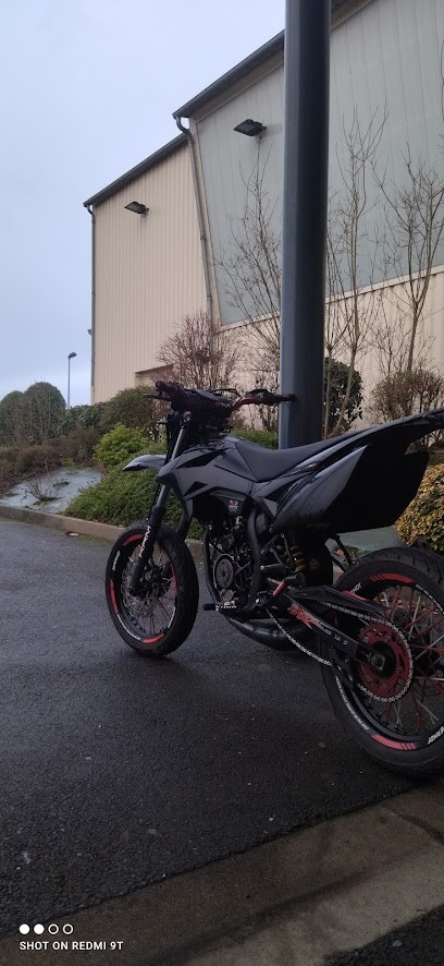 Centre De Loisirs Perceval, Centre de Loisirs à Baillé