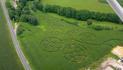 Labyrinthe De Maïs De Montmédy, Centre de Loisirs à Montmédy