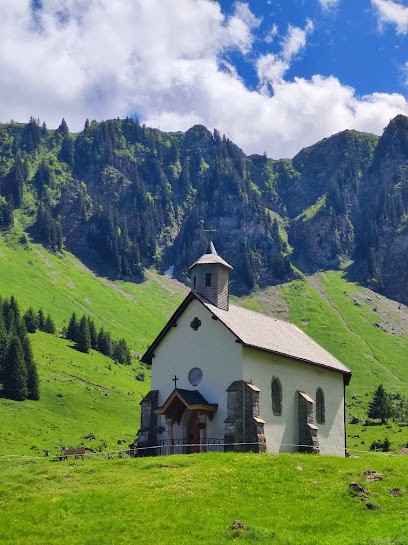 Refuge de Graydon (C.A.F.), Centre de Loisirs à Saint-Jean-d'Aulps