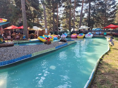 Les Petits Bateaux De La Matte & Les Petits Bolides De La Matte, Centre de Loisirs aux Angles