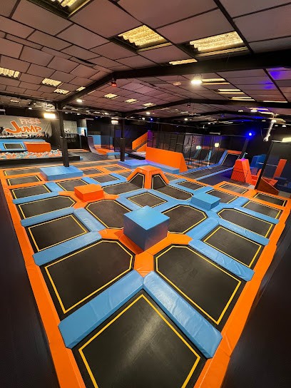 Trampoline Park Urban Jump Saint Brice Sous Forêt, Centre de Loisirs à Saint-Brice-sous-Forêt