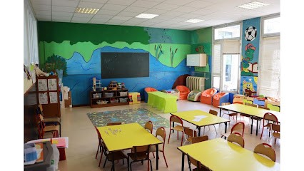 Recreation Center Maxime Courtis, Centre de Loisirs à Sens