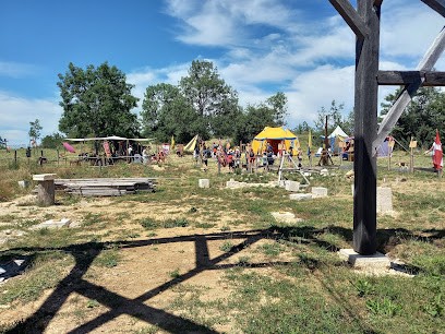 Trilogie Des Rougemont, Centre de Loisirs à Aranc