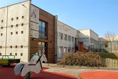 Centre de Loisirs Pierre Royon, Centre de Loisirs à Saint-Just-Malmont