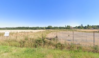 Amicale Des Emigrés Portugais, Centre de Loisirs à Vierzon